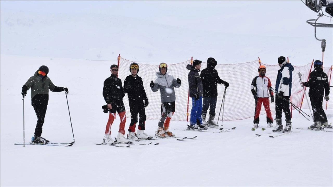 Bitlis'te "4. Kar Festivali" düzenlendi