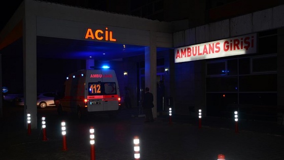 Bitlis'te askeri zırhlı araca terör saldırısı: 2 yaralı