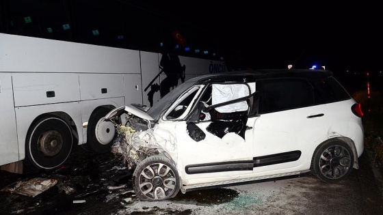 Bitlis'te trafik kazası: 3 ölü, 8 yaralı