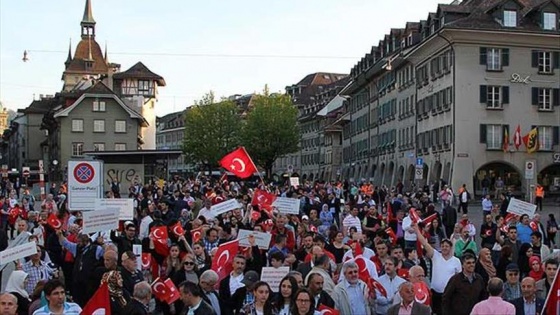 'Biz vatan için millet için devlet için evet diyoruz'