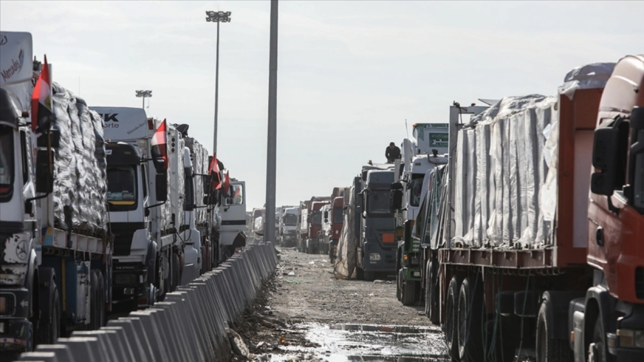 BM, ateşkesle Gazze'ye günlük 600'den fazla yardım tırı girişinin sürmesini umuyor