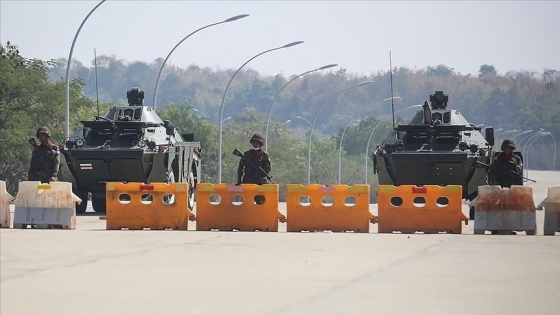 BM'den ülkede olağanüstü hali uzatan Myanmar ordusuna 'demokrasiden uzaklaşılıyor' uyarısı