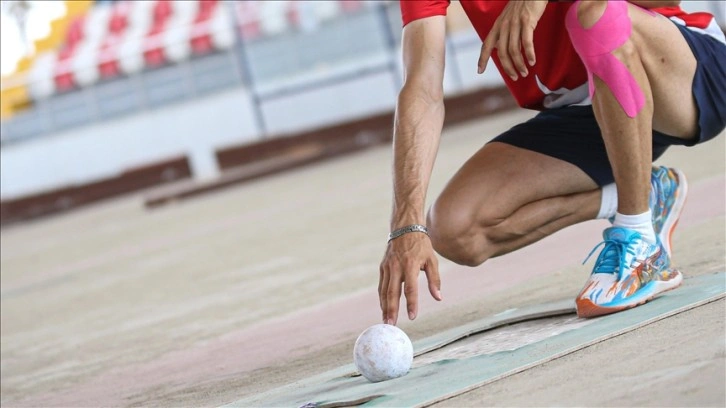 Bocce dalında mücadele eden İbrahim Arslantaş, altın madalyaya uzandı