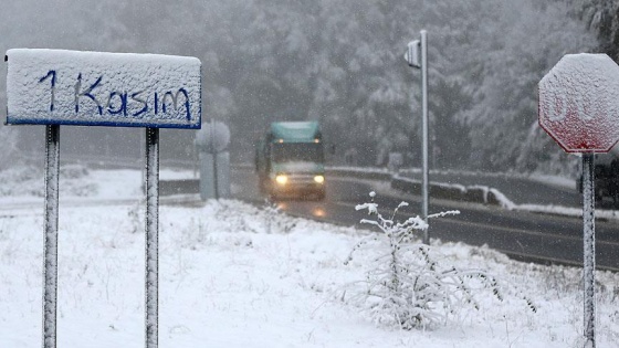 Bolu Dağı’nda kar yağışı aralıklarla devam ediyor