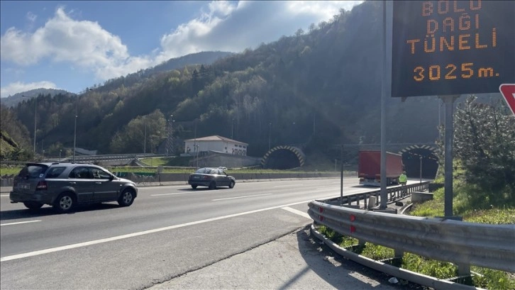 Bolu Dağı Tüneli'nde bakım çalışması sebebiyle ulaşım kontrollü sağlanacak