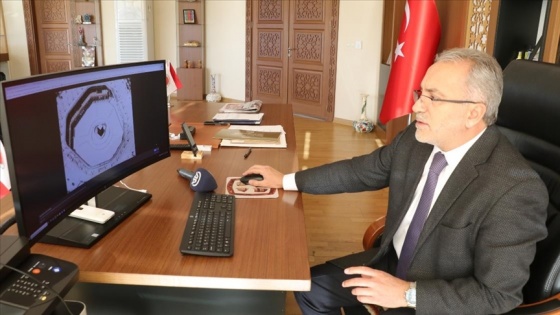 Bozok Üniversitesi Rektörü Karadağ'ın tercihi 'Kabe'de koronavirüs sessizliği'