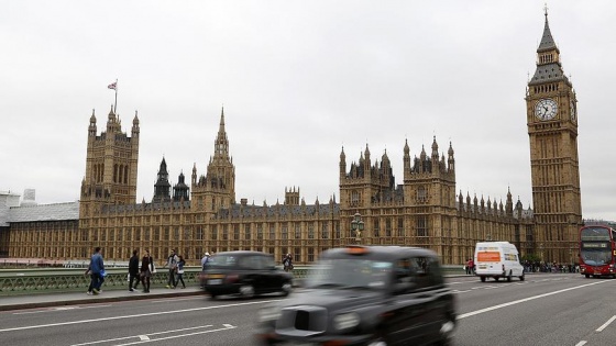 Brexit yasa tasarısı İngiliz parlamentosuna sunuldu