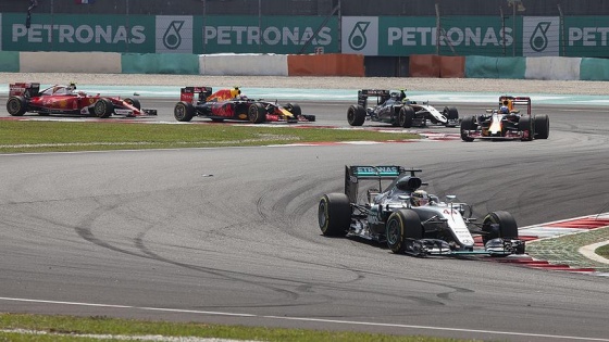 Brezilya'da pole pozisyonu Hamilton'ın