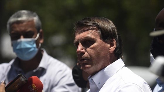 Brezilya Devlet Başkanı Bolsonaro salgınla ilgili halktan 'sızlanmayı bırakmalarını' istedi