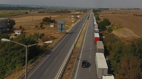 Bulgaristan 72 kişiyi Türkiye'ye iade etti