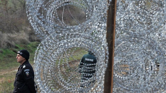 Bulgaristan'ın tel örgüleri sığınmacıları durduramadı