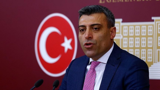 'Bunlar siyasetin taşeronu haline dönüşmüş'