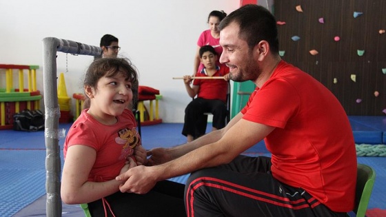 Buradaki hastalara 'spor reçetesi' yazılıyor