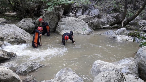 Bursa'da selde kaybolan genç kızı arama çalışmaları devam ediyor