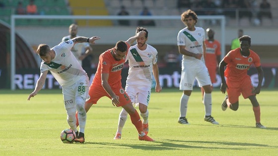 Bursaspor puanını 16'ya çıkardı