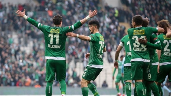 Bursaspor Süper Lig yolunda sağlam adımlarla ilerliyor