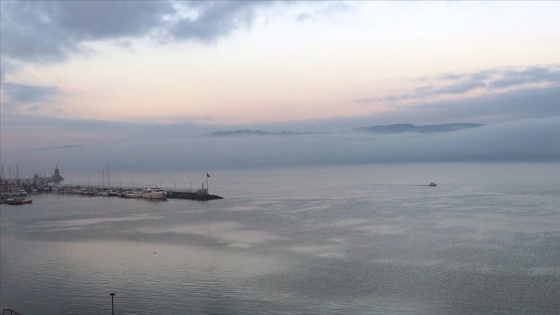 Çanakkale Boğazı, köprü çalışmaları nedeniyle transit gemi geçişlerine tek yönlü kapatıldı