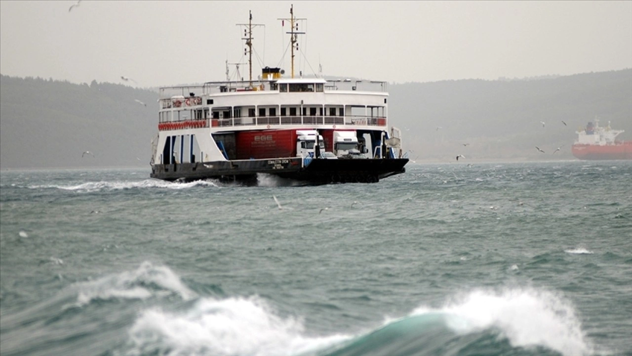 Çanakkale'de Gökçeada ile Bozcaada feribot hatlarında yarın seferler yapılamayacak