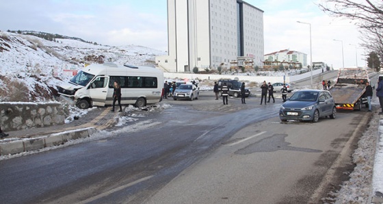 Çankırı’da trafik kazası: 2 yaralı!