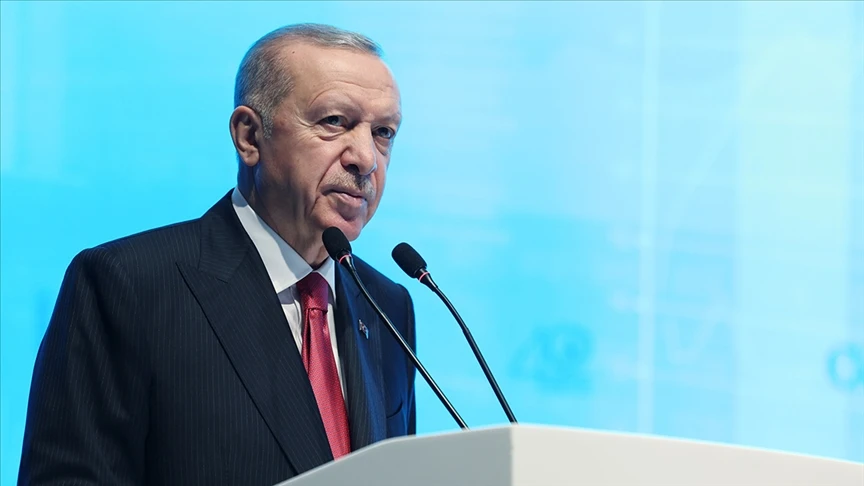 CANLI-Cumhurbaşkanı Erdoğan: Suriye'de huzura ve güvenliğe giden yolun kapıları açılmıştır