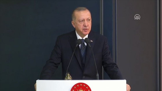 CANLI - Cumhurbaşkanı Erdoğan: Türkiye'yi kuşatma peşinde olanlara fırsat vermeyeceğiz