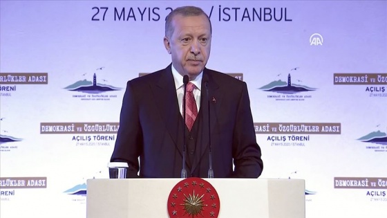 CANLI: Cumhurbaşkanı Erdoğan: Yassıada'da yapılan iş yargılama değil, bir hukuk cinayetiydi