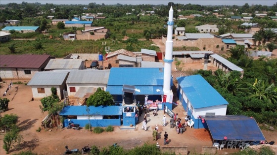 Cansuyu Derneğinden Batı Afrika ülkesi Benin'e yardım organizasyonu