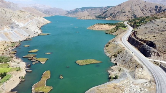 Çat Barajı'nın 'yüzen adaları' turizme kazandırılacak