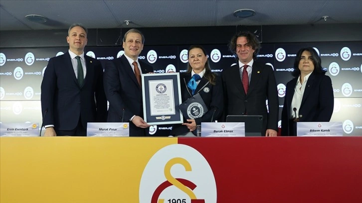 Çatısına güneş enerjisi panelleri kurulan Nef Stadı, Guinness Rekorlar Kitabı'nda