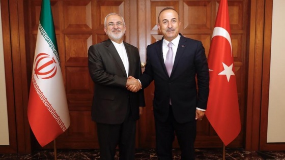 Çavuşoğlu İranlı mevkidaşı Zarif ile görüştü