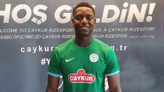 Çaykur Rizespor, Nathan Monzango'yu kiraladı