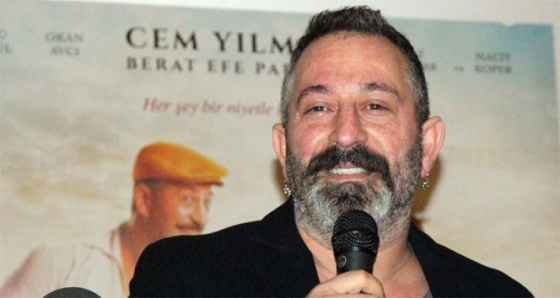 Cem Yılmaz'a sert eleştiri