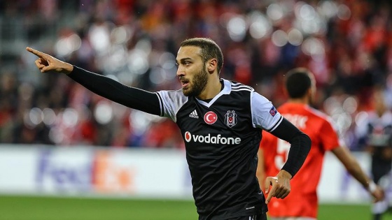 Cenk Tosun Avrupa'ya damgasını vurdu