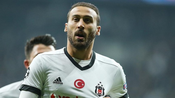 Cenk Tosun resmen Everton'da