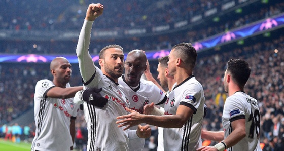 Cenk Tosun tarihe geçti