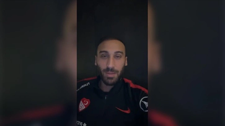 Cenk Tosun'dan depremzede çocuğa destek mesajı