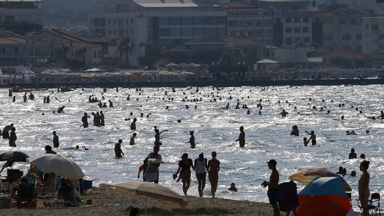 Çeşme'de bayram tatilinde hedef 1 milyon turist