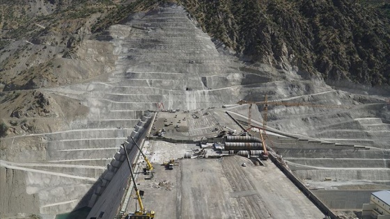 Çetin Barajı'nda enerji üretimi başladı