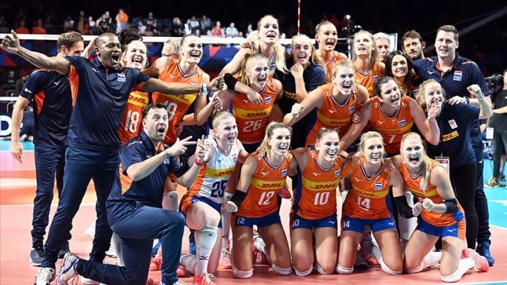 CEV Kadınlar Avrupa Voleybol Şampiyonası'nda bronz madalyayı Hollanda kazandı