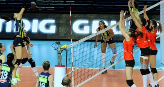 CEV Şampiyonlar Ligi: Fenerbahçe: 1 - Eczacıbaşı VitrA: 3