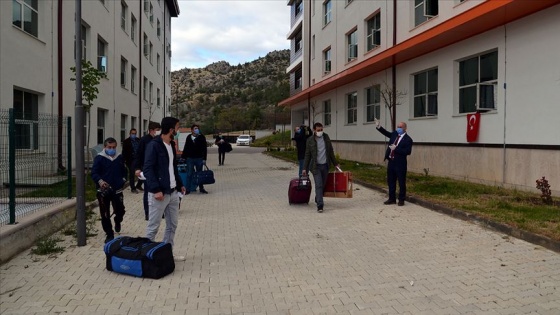 Cezayir'den getirilen Türk vatandaşlarının Amasya'daki karantinası tamamlandı