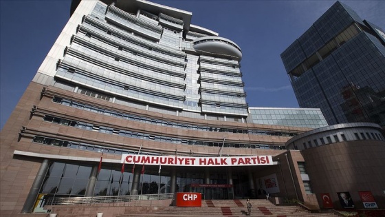 CHP'de ilk sonuçlar sevinçle karşılandı