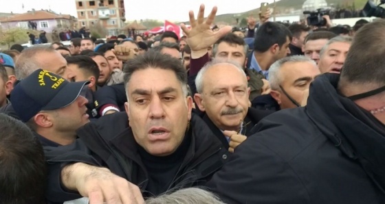 CHP Genel Başkanı Kemal Kılıçdaroğlu'na saldıranlardan biri Sivrihisar'da yakalandı
