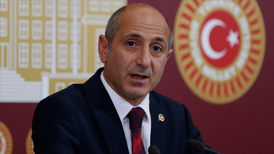 CHP&#039;li Öztunç: Sosyal medyaya ilişkin düzenlemeyi hep birlikte yapalım