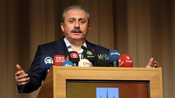 'CHP olmayan düzenlemeleri varmış gibi gösteriyor'