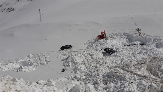 Çığ felaketinde yakınlarını kaybedenler o günü unutamıyor