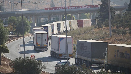 Cilvegözü Sınır Kapısı ticari tırlara açıldı