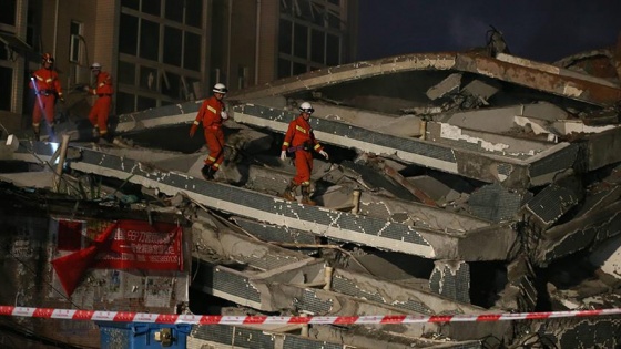 Çin'de çöken 4 binadaki ölü sayısı 22'ye ulaştı