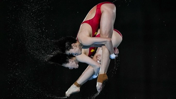 Çin Milli Takımı, Paris 2024 kadınlar senkronize 10 metre platform atlamada birinci oldu