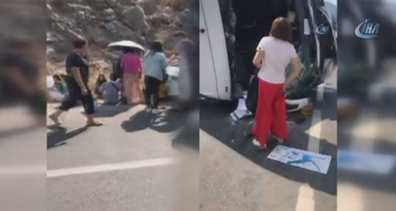 Çinli turistleri taşıyan tur otobüsü otomobil ile çarpıştı: 2 ölü, 31'i Çinli 33 yaralı